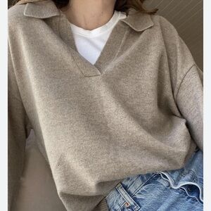 Soft Goat Collard V-Neck Cashmere Sweater